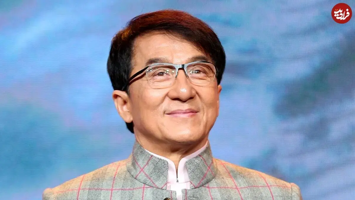 عکس| سفر در زمان؛ «جکی چان» در 46 سالگی و در دیدار با طرفداران اش در مسکو؛ سال 1379