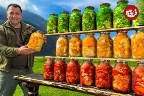 ببینید| غذای روستایی در آذربایجان؛ پخت مرغ به 3 روش در ظرف شیشه ای در روستایی بهشتی