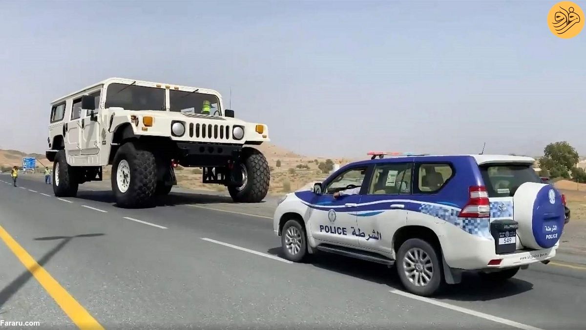 (ویدیو) بزرگترین خودرو هامر جهان در خیابان‌های دبی!