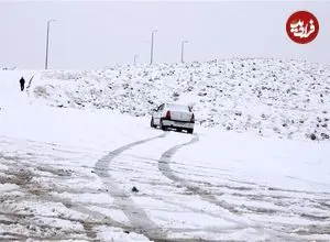 ببینید| تصاویری از بارش شدید برف در مراغه