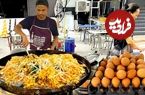 ببینید؛ غذای خیابانی در تایلند؛ پخت املت و غذای محلی «پدتای» در بانکوک