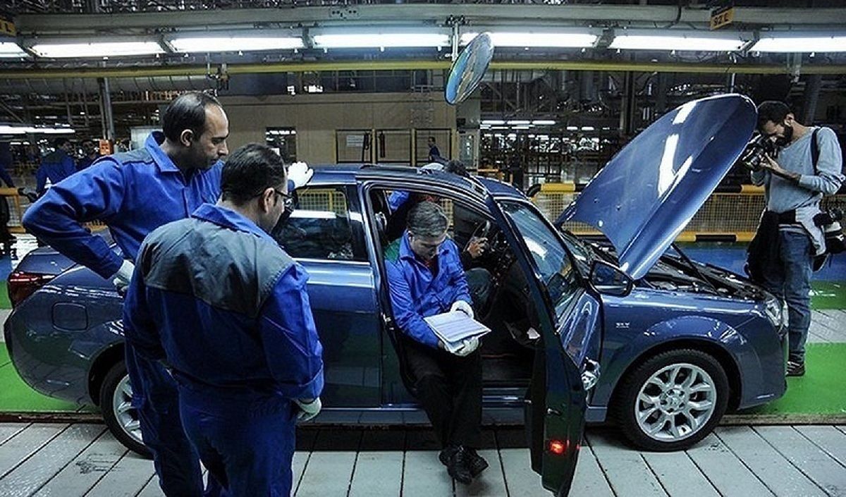 قیمت محصولات ایران خودرو امروز چهارشنبه ۱۷ خرداد ۱۴۰۲
