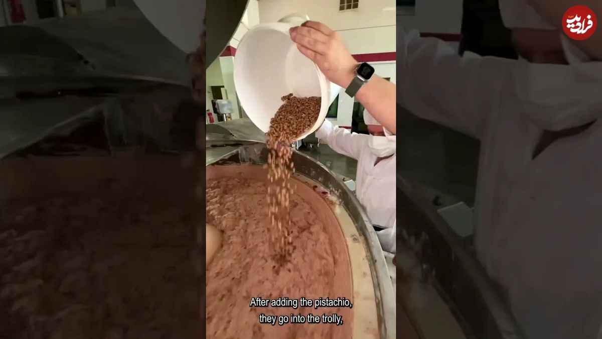 (ویدئو) فرآیند تولید کالباس گوشت در یک کارخانه مشهور ایرانی