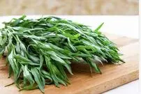 این سبزی را خشک کنید و به جای نمک در غذا ها و سر سفره استفاده کنید 
