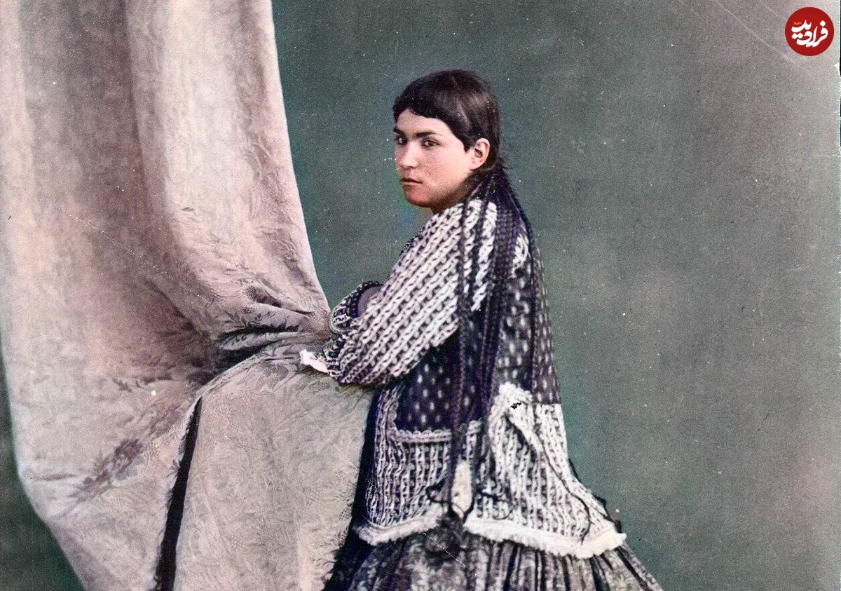 (تصاویر) ژست‌های آتلیه‌ای زنان ایرانی در عهد قاجار
