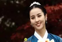 عکس| سفر به تاریخ؛ «سوسانو» و «استاد شمشیربازی‌اش» در پشت‌صحنه سریال «جومونگ»