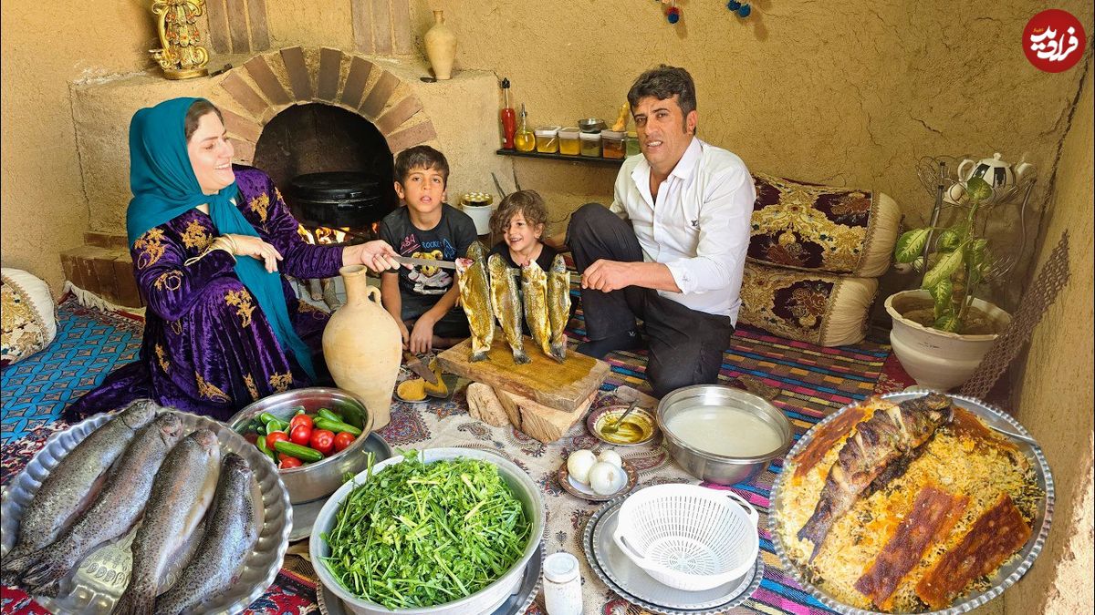ببینید؛ غذای روستایی در ایران؛ کباب کردن ماهی شکم پر روی هیزم