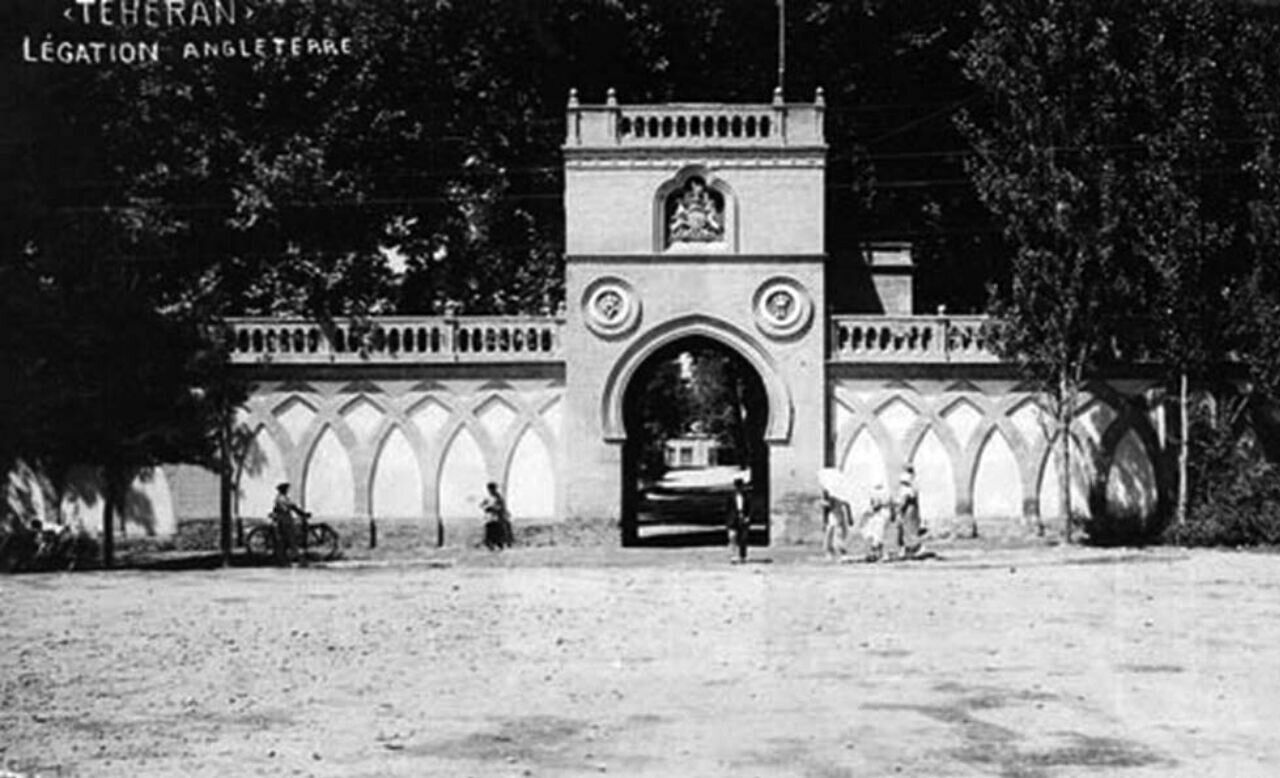 (عکس) سفارت انگلیس در عهد قاجار