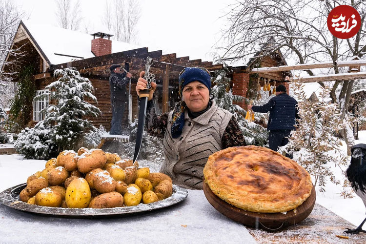 (ویدئو) غذای روستایی در آذربایجان؛ پخت یک غذای زمستانی با سیب زمینی