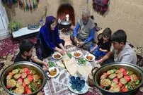 ببینید| غذای روستایی در ایران؛ پخت تاس کباب در روستایی زیبا و به روشی سنتی