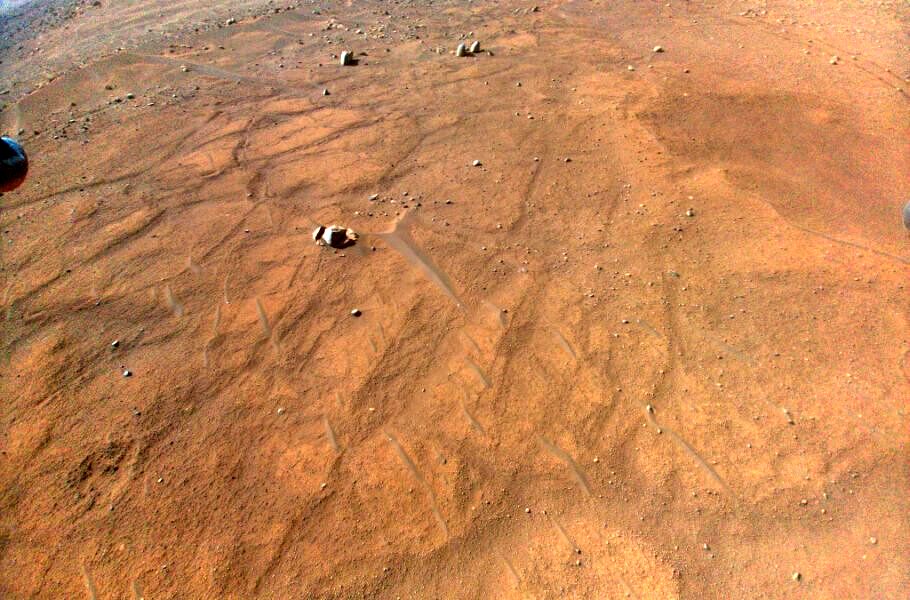 تصویر روز ناسا: پرواز در ارتفاع پنج متری از سطح مریخ