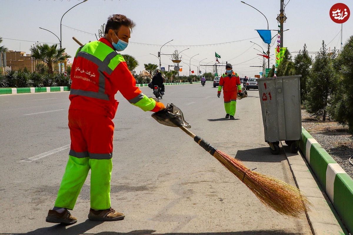 زنجیره ناقص ایمنی پاکبانان؛ از ماشین های مکانیزه تا البسه شبرنگ