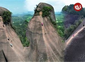 (عکس)‌ کوه لبه چاقو در چین