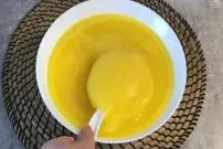 (ویدئو) چگونه در خانه از کره ماست، روغن درجه یک و خوشمزه تهیه کنیم؟