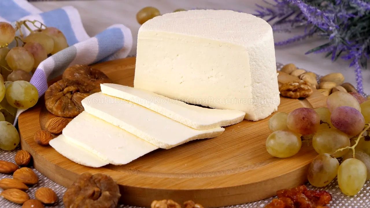 (ویدئو) پنیر بازاری نخرید، مدل روسی اش را به این روش آسان درست کنید
