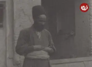 عکس| سفر زمان؛ کودکان اصفهانی در یک کارگاه نمدمالی در دوران قاجار