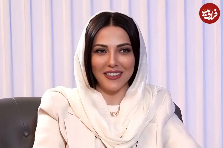 عکس؛ سفر به تاریخ؛ چهرۀ «لیلا اوتادی» در 6 سالگی در یک مهمانی