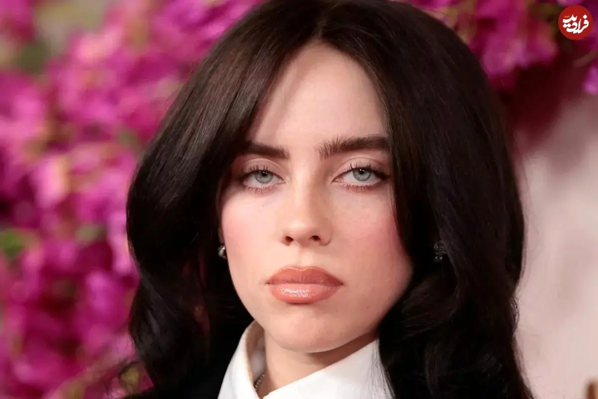 عکس| سفر در زمان؛ «بیلی ایلیش» در 17 سالگی در یک استودیو در نیویورک؛ سال 1397