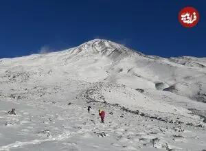 عکس| سفر زمان؛ عکس یادگاری کوهنوردان ایرانی در نزدیکی قله دماوند؛ سال 1327