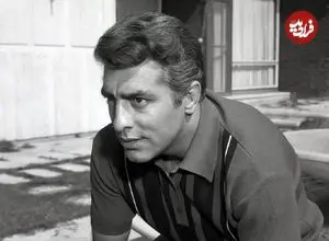 عکس| سفر در زمان؛ «فردین» در دوران پیری و در یک مراسم تشییع؛ دهه 70