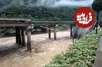 ببینید| لحظات سقوط خودروی شاسی‌بلند به رودخانه خروشان