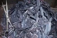 ببینید| مراحل دیدنی تولید انبوه قیچی آرایشگری در کارگاهی در پاکستان