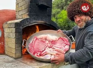ویدئو| غذای روستایی در آذربایجان؛ پخت یک غذای متفاوت با یک بره کامل