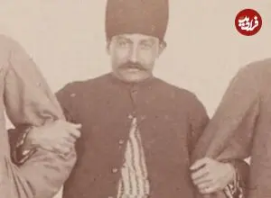 عکس| سفر زمان؛ عکس یادگاری «میرزا ابوالقاسم و خواجه‌های حرمسرا»؛ 145 سال قبل