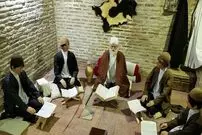 عکس| سفر به ایران قدیم؛ تصویر کمتردیده‌شده از یک «مکتب‌خانه» در دوران قاجار