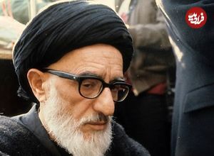 عکس؛ سفر در زمان؛ لحظه خاکسپاری «آیت الله طالقانی»؛ سال 58