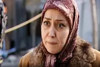 عکس| سفر در زمان؛ «آفرین» سریال آوای باران در کنار دخترش در حرم امام رضا؛ سال 1402