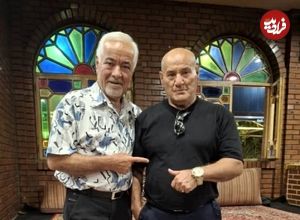 عکس| سفر در زمان؛ «صفر کشکولی» در حال تمرین وزنه برداری در باشگاه؛ سال 51