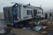 واژگونی اتوبوس در کرمان: ۱۴ کشته و 29 مصدوم