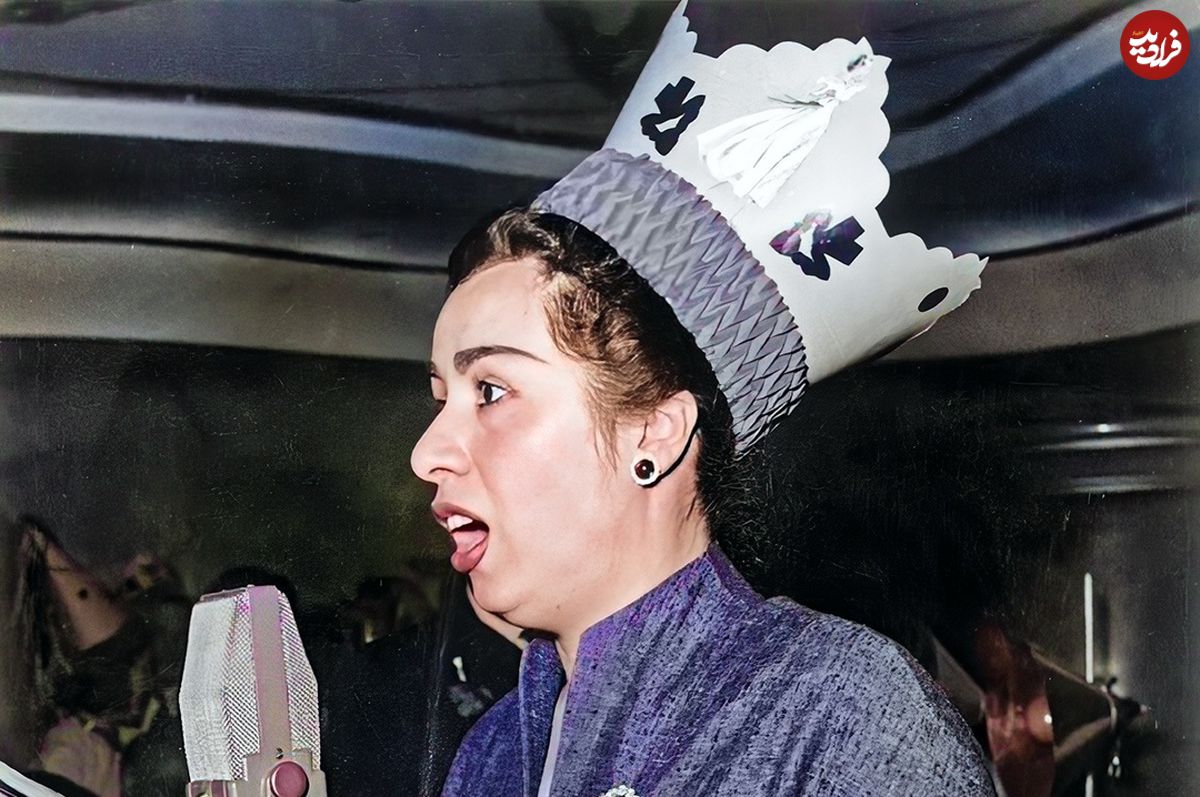 عکس| سفر در زمان؛ «ناصر ملک مطیعی» در کنار «دلکش» و در سال 1337