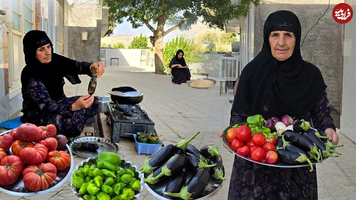 ببینید؛ غذای روستایی در ایلام؛ پخت یک خوراک ساده با گوجه و بادمجان
