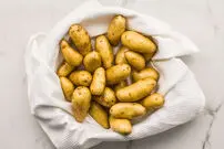 غذا با سیب زمینی؛ طرز تهیه ۱۵ غذای خوشمزه، سریع و ارزان
