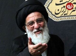 عکس؛ سفر در زمان؛ سیدمحمود هاشمی شاهرودی در کنار استادش سیدمحمدباقر صدر در نجف»؛ دهه 50