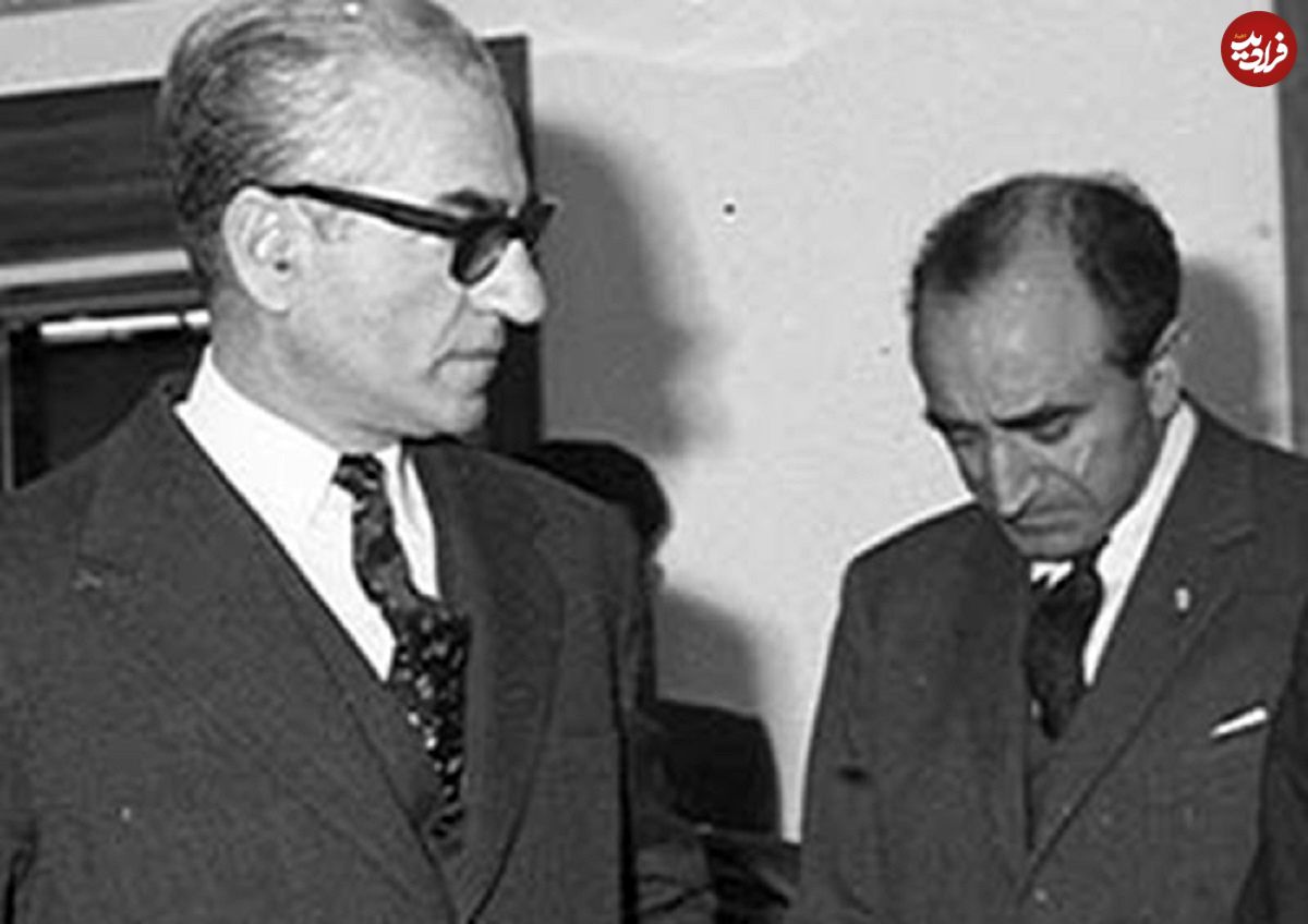 سفر در زمان؛ یادداشتهای علم، پنجشنبه ۲۶ مرداد ۱۳۵۱: نخواستم به شاه بگویم ازت نمی ترسم