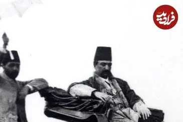 عکس| سفر زمان؛ استراحت «ناصرالدین شاه» روی یک صخره در کوه‌های اطراف پلور