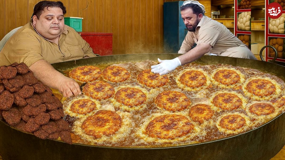 ببینید؛ غذای خیابانی در افغانستان؛ پخت محبوب ترین و بزرگترین چپلی کباب ها در کابل