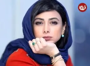 عکس| سفر زمان؛ تیپ و ژست «آزاده صمدی» روی صحنه تئاتر