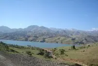 نمایی جذاب از طلوع آفتاب بر دریاچه طالقان