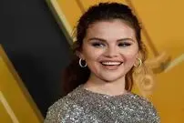 (عکس) چهره بدون آرایش جنیفر لوپز، سلنا گومز و سلما هایک