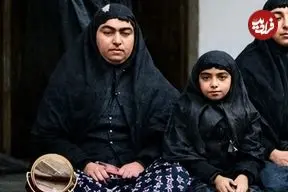 عکس| سفر زمان؛ تصویر رنگی‌شدۀ زنان حرمسرا در جلوی اتاق فخرالدوله