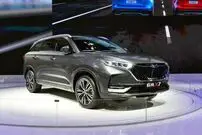 اوشان X۷؛ شاسی بلند اقتصادی چانگان
