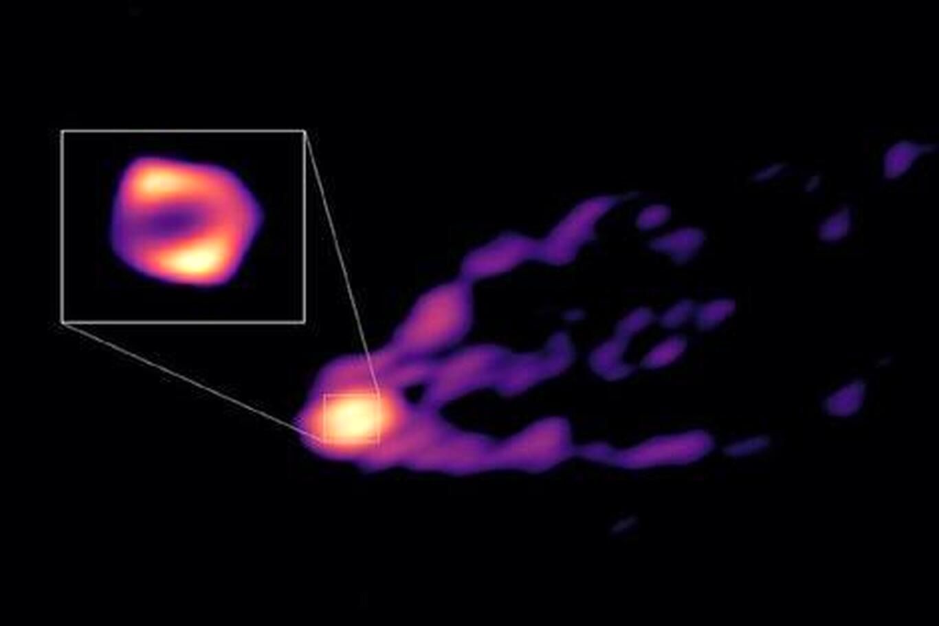 (عکس) ثبت اولین تصویر مستقیم از یک سیاه‌چاله ای در قلب کهکشان