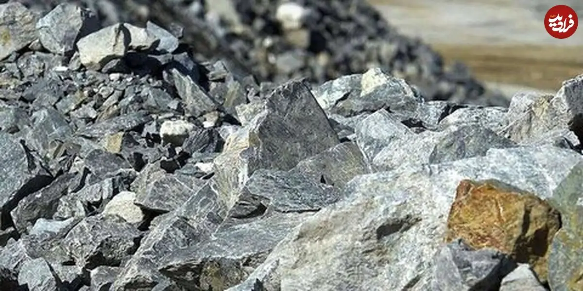 گنج پنهان زیر پای مردم این روستای فقیر!