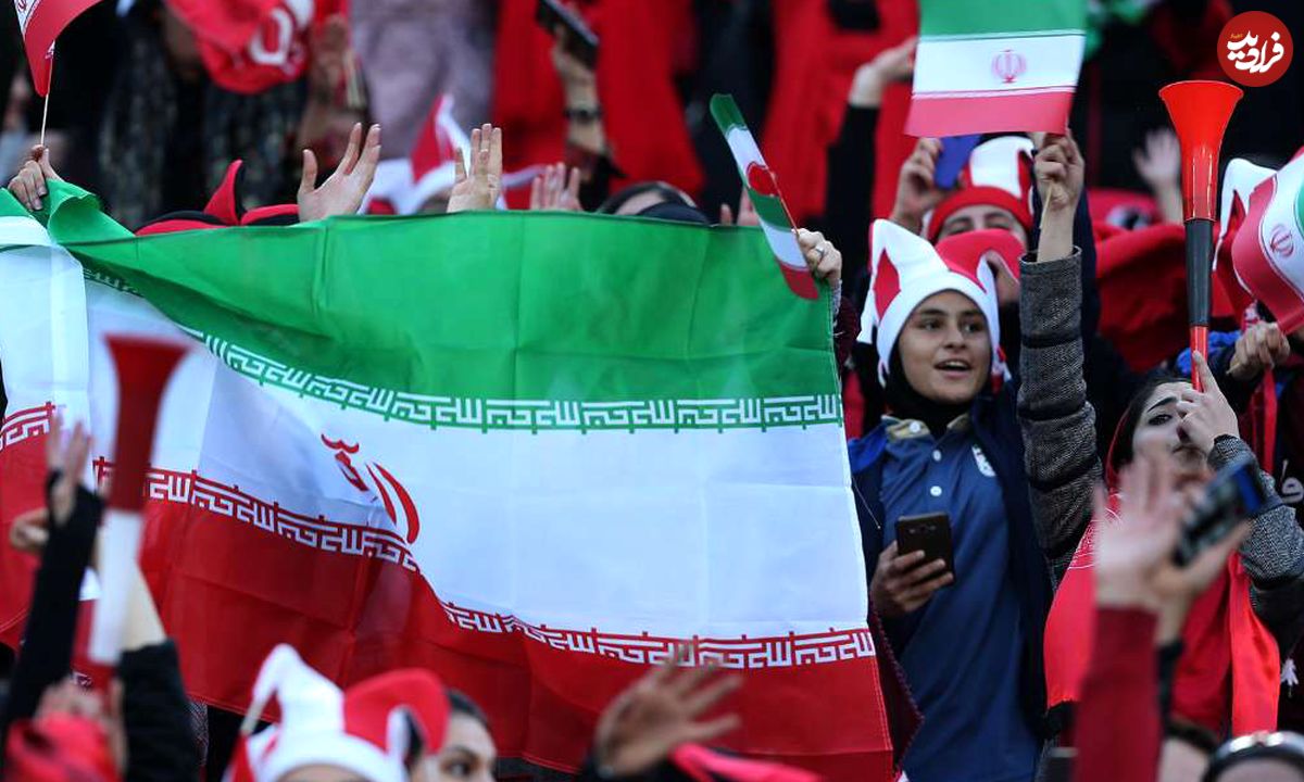 تصاویر/ حاشیه و متن حضور زنان در ورزشگاه آزادی