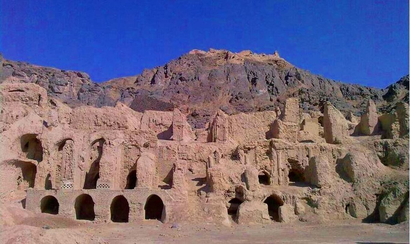 تصاویری از یک «تخت جمشید» جدید در ایران؛ «تخت جمشید خشتی»!