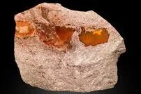 (ویدئو) نمایی خیره‌کننده از سنگ قیمتی اُپال